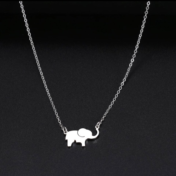 $5/FREE ADD ON | Elephant Necklace - Picture 1 of 2